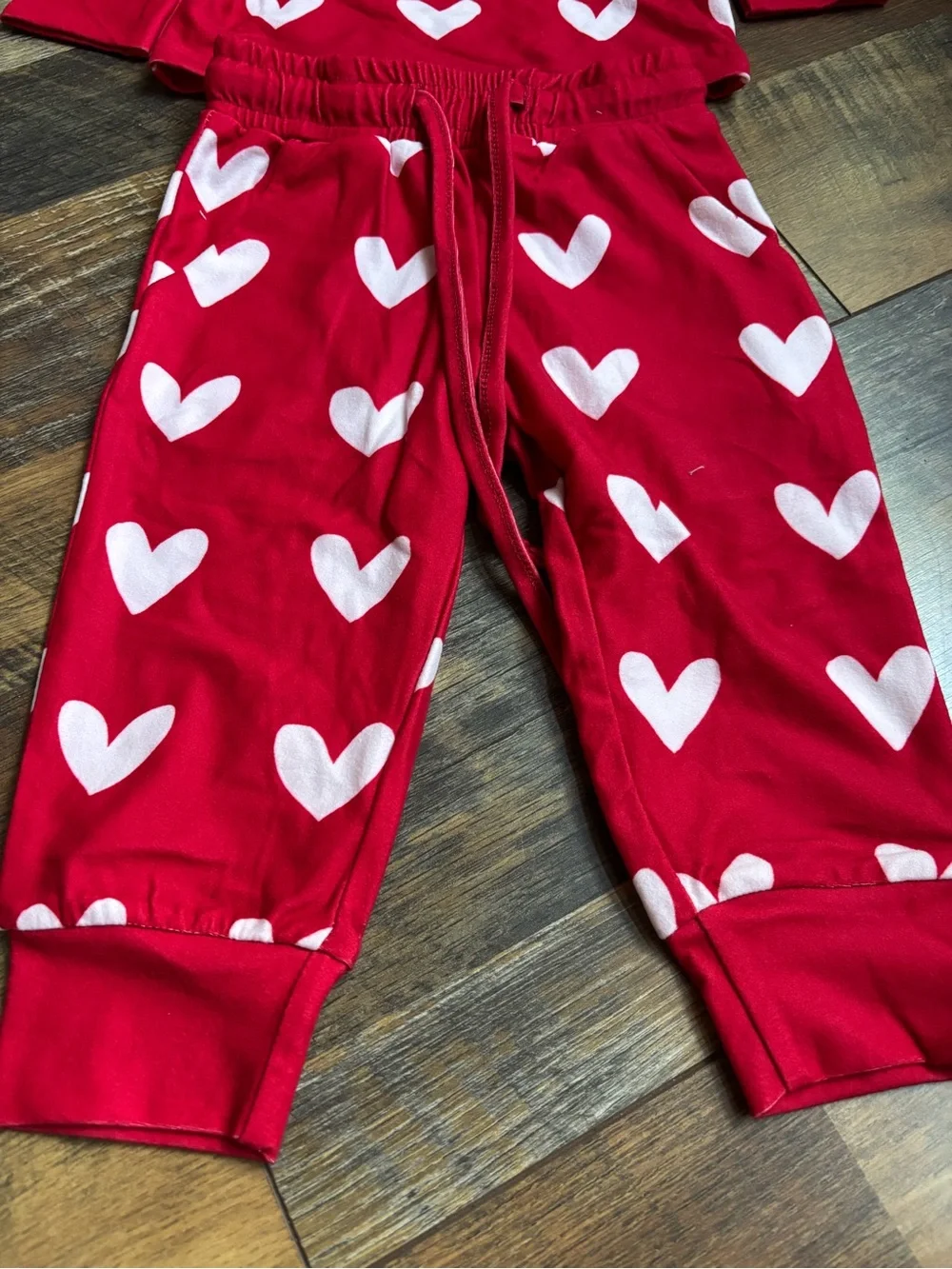 Sweet honey brand heart print 2-piece set size 12 months NWT